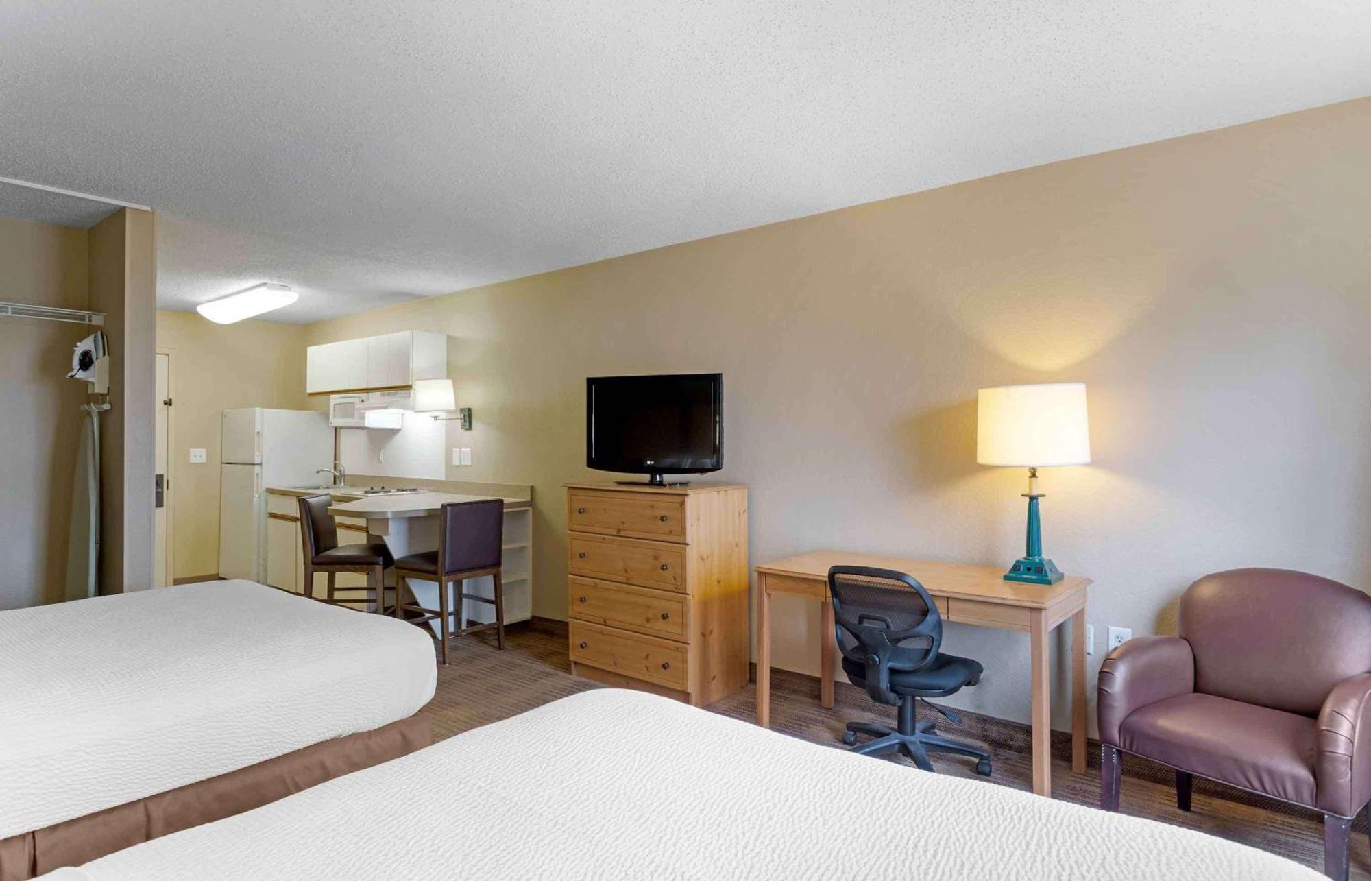 Extended Stay America Suites - Houston - Galleria - Uptown Zewnętrze zdjęcie